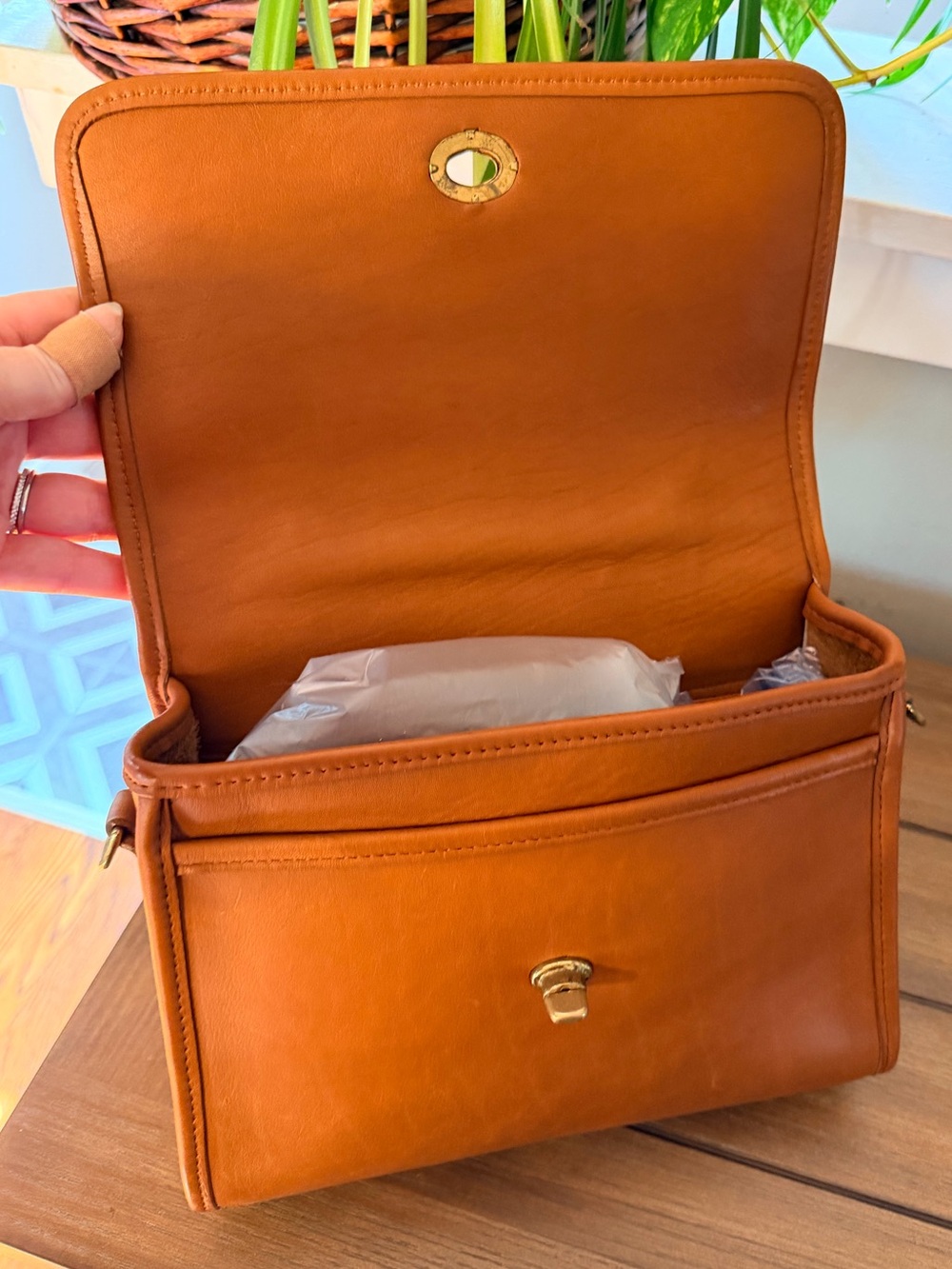 Vintage Coach Court Bag - British Tan - Picture 4 of 7